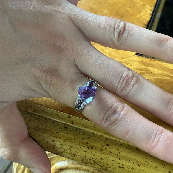 Moroccan Amethyst Red Garnet Sterling Silver Ring - Picture 4 of 9